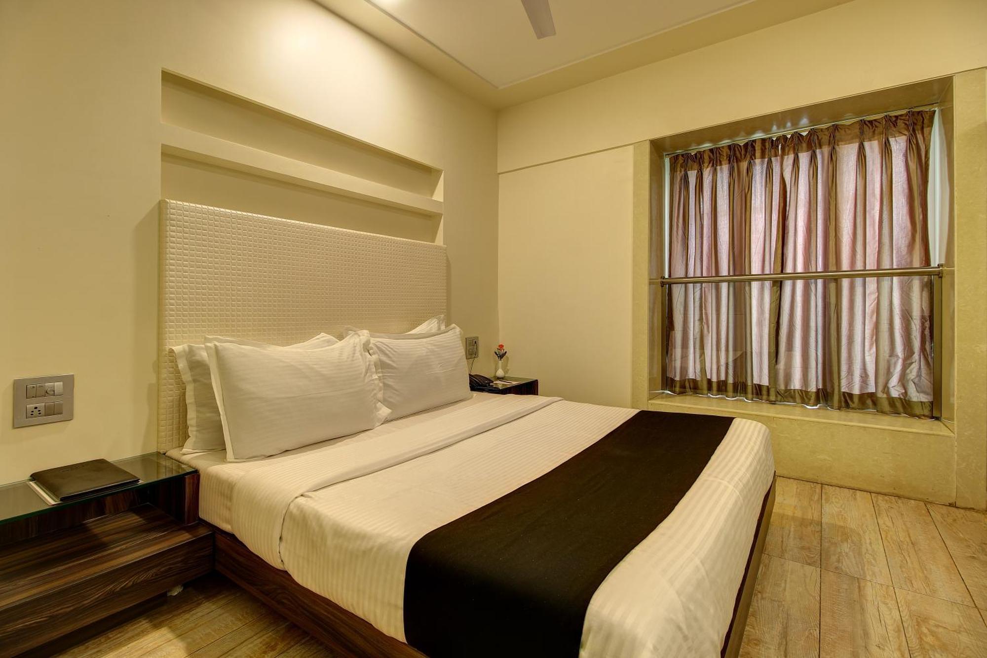 Hotel Mumbai House Juhu, Santacruz West, Bombaim Quarto foto